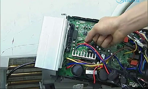 石楼美的空调电话是多少